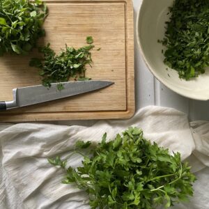 cutting parsley for tabbouleh salad