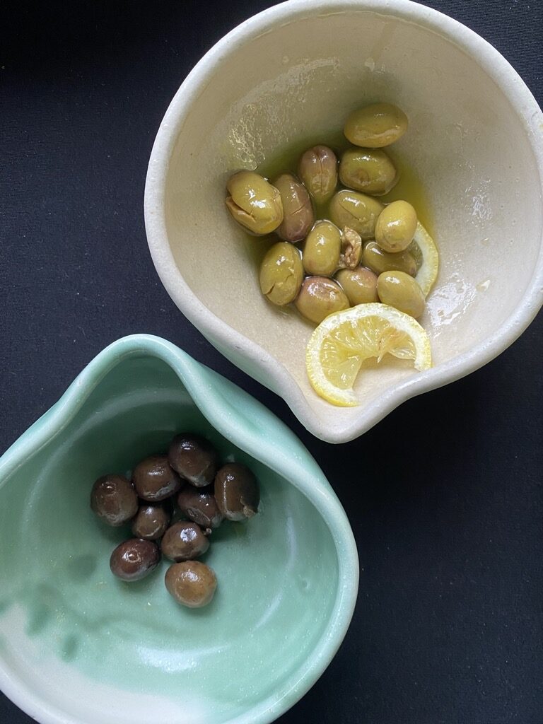 market olives-shorkk