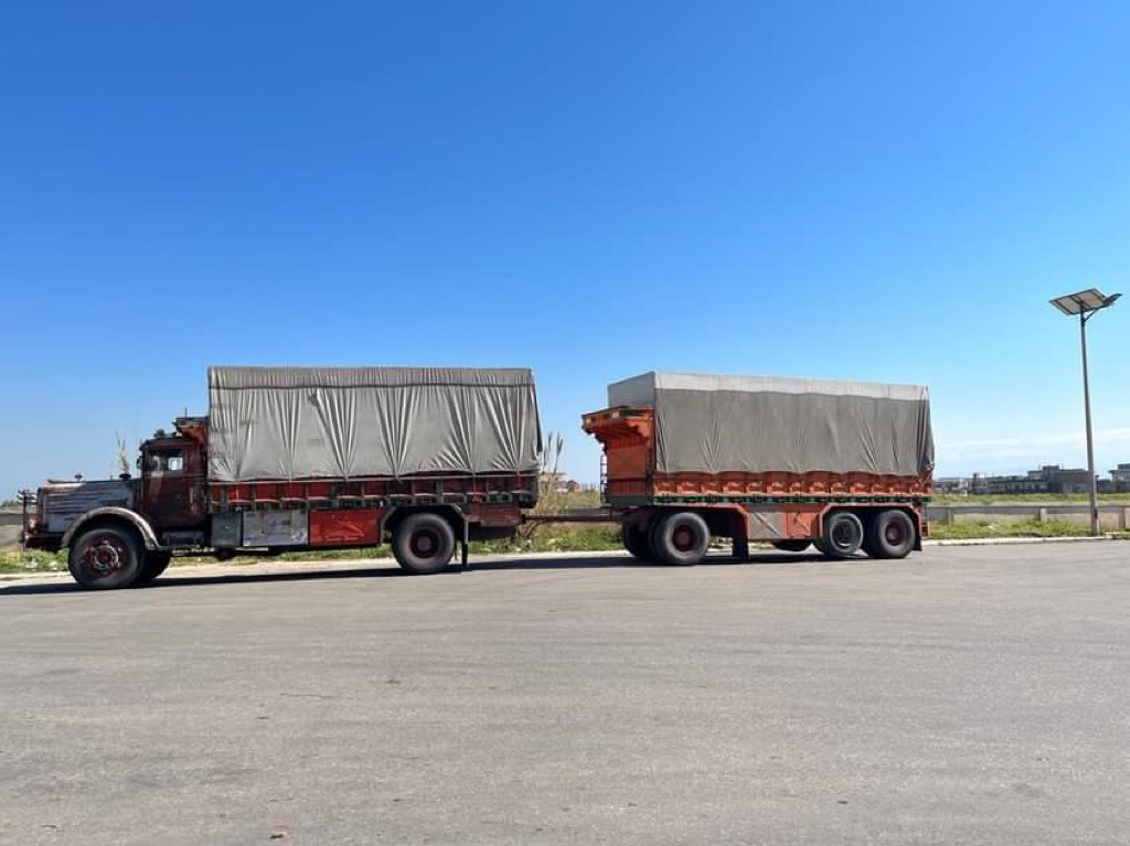 trucks going to Aleppo